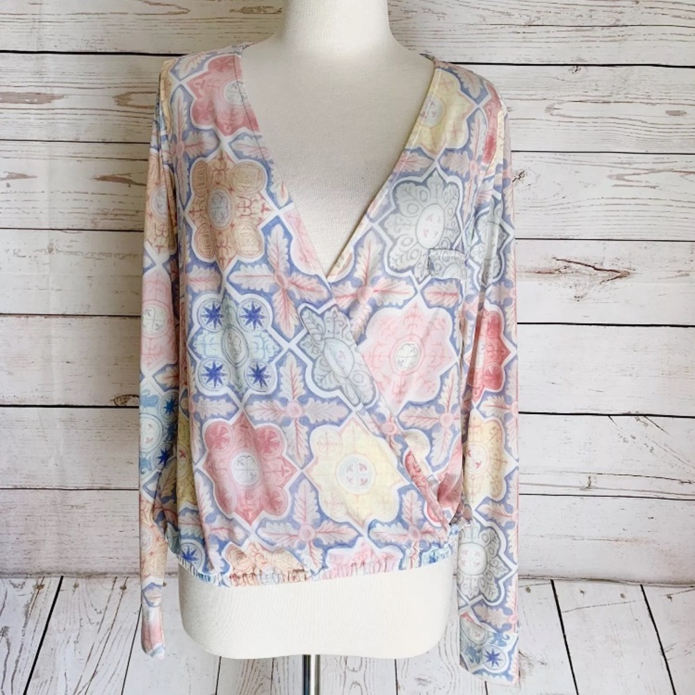Y2K For love and lemons Ole Tile Mayan top